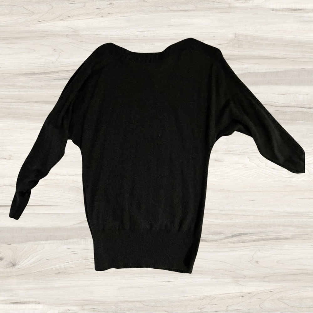 Alfani Sweater. Medium.